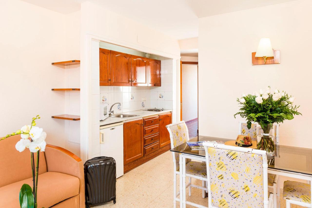 יורט דה מאר Apartamentos Guitart מראה חיצוני תמונה