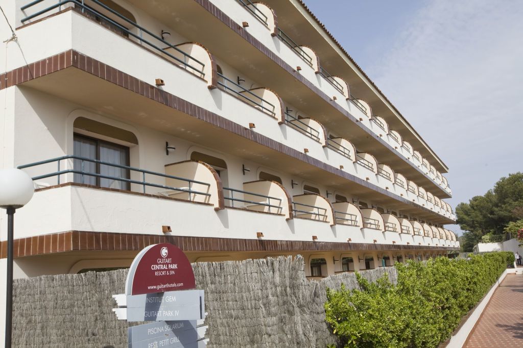 יורט דה מאר Apartamentos Guitart מראה חיצוני תמונה