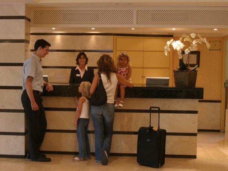 יורט דה מאר Apartamentos Guitart מראה חיצוני תמונה